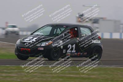 media/Jan-18-2026-CalClub SCCA (Sun) [[8bc6468723]]/Group 3 Race/Turn 1/